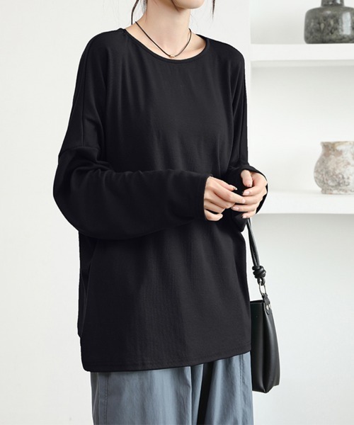 Doux Belle(ドゥーベル)の「モモンガ風オーバーサイズシャツ(Tシャツ/カットソー・レディース・ブルー/ブラック/グレイッシュベージュ/ベージュ/グリーン・MEDIUM)」の2枚目の写真