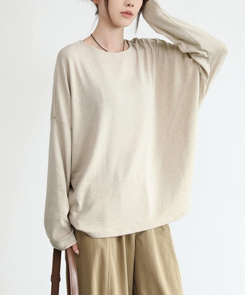 Doux Belle(ドゥーベル)の「モモンガ風オーバーサイズシャツ(Tシャツ/カットソー・レディース・ブルー/ブラック/グレイッシュベージュ/ベージュ/グリーン・MEDIUM)」の7枚目の写真