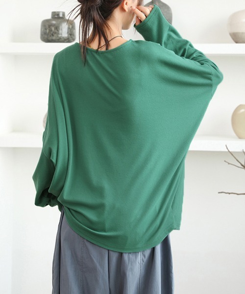 Doux Belle(ドゥーベル)の「モモンガ風オーバーサイズシャツ(Tシャツ/カットソー・レディース・ブルー/ブラック/グレイッシュベージュ/ベージュ/グリーン・MEDIUM)」の12枚目の写真