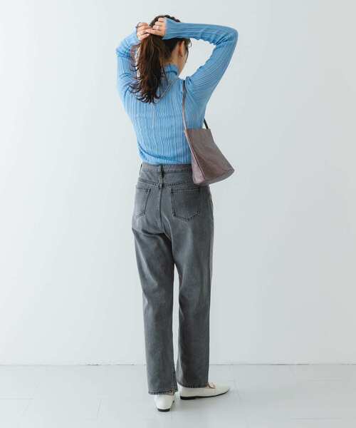 RODE SKO（ロデスコ）の「メタリックバケットバッグ（ハンドバッグ・レディース・シルバー/シルバー系その他・ONE）」の8枚目の写真