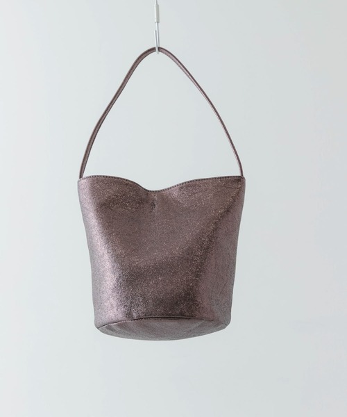 RODE SKO（ロデスコ）の「メタリックバケットバッグ（ハンドバッグ・レディース・シルバー/シルバー系その他・ONE）」の11枚目の写真