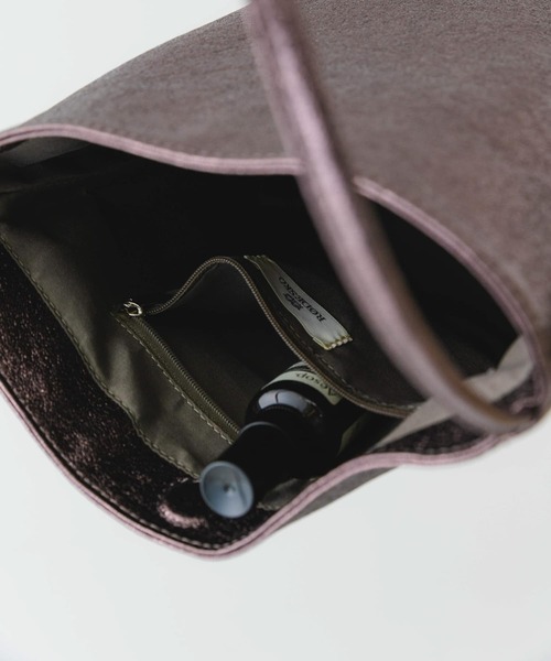 RODE SKO（ロデスコ）の「メタリックバケットバッグ（ハンドバッグ・レディース・シルバー/シルバー系その他・ONE）」の13枚目の写真