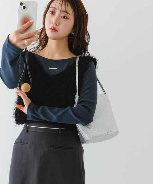 RODE SKO（ロデスコ）の「メタリックバケットバッグ（ハンドバッグ・レディース・シルバー/シルバー系その他・ONE）」の17枚目の写真