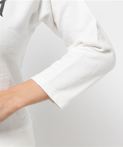 AZUL by moussy（アズールバイマウジー）の「30/10裏毛CITYサークルフォトPO（Tシャツ/カットソー・レディース・ベージュ/トップグレー/オフホワイト・SMALL/LARGE/MEDIUM）」の8枚目の写真