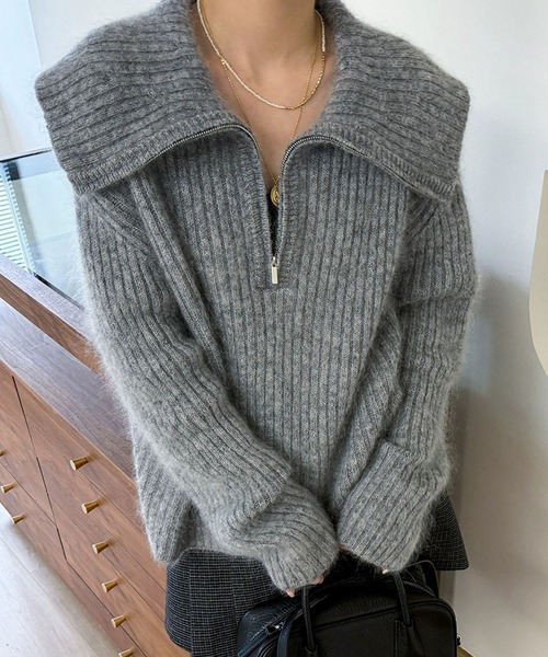 LYEON（リヨン）の「モヘアライクビッグカラーハーフジップニット（ニット/セーター・レディース・オフホワイト/グレー・FREE）」の8枚目の写真