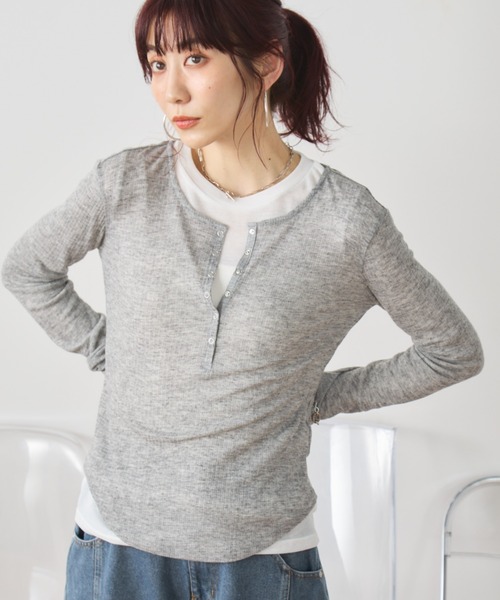 Auntie Rosa Holiday（アンティローザホリデー）の「シアーテレコヘンリーネックプルオーバー（Tシャツ/カットソー・レディース・ブラック/グレー・FREE）」の3枚目の写真