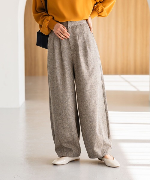 studio CLIP（スタディオクリップ）の「【みんなのリクエストパンツ】タックコクーンパンツ[プチ・プラスサイズあり]《オケージョン2025》（その他パンツ・レディース・カーキブラウン/ベージュ/ブラック・MEDIUM/LARGE/ﾌﾘｰ(L)/PF）」の22枚目の写真