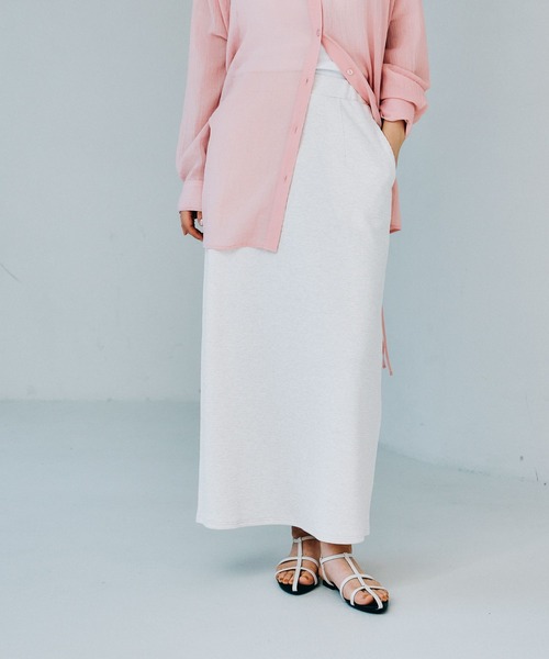 LEPSIM（レプシィム）の「ワッフルナロースカート　290315（スカート・レディース・ブラック/ブラック系その他/アイボリー/イエロー系その他/ピンク/レッド/ブルー・FREE）」の2枚目の写真