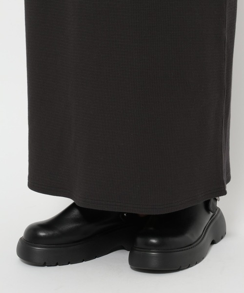 LEPSIM（レプシィム）の「ワッフルナロースカート　290315（スカート・レディース・ブラック/ブラック系その他/アイボリー/イエロー系その他/ピンク/レッド/ブルー・FREE）」の14枚目の写真