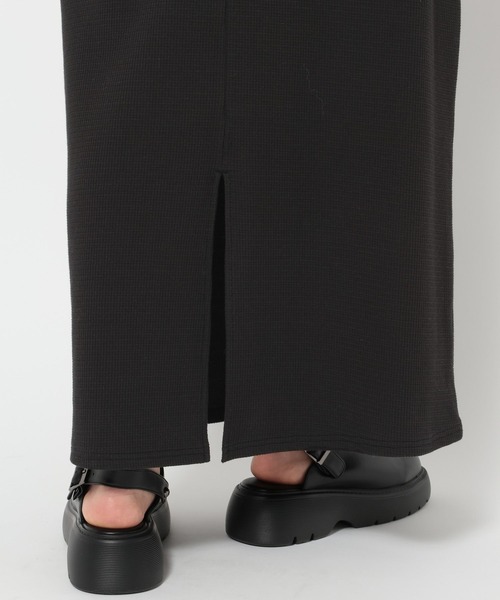 LEPSIM（レプシィム）の「ワッフルナロースカート　290315（スカート・レディース・ブラック/ブラック系その他/アイボリー/イエロー系その他/ピンク/レッド/ブルー・FREE）」の15枚目の写真