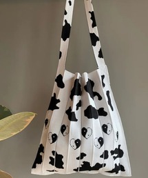 KNT365（ケイエヌティサンロクゴ）の「Knitty Cow（トートバッグ）」
