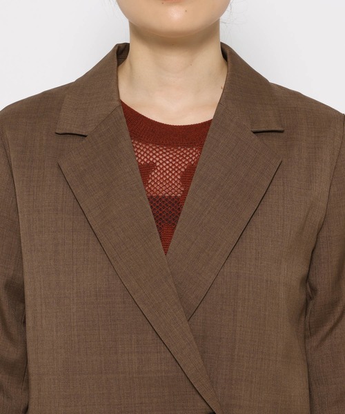 mysty woman(ミスティウーマン)の「【セットアップ着用可】ライトダブルテーラードジャケット 320214(テーラードジャケット・レディース・グレー/チャコールグレー/グリーン/グレイッシュベージュ/ブラウン/ダークグレー・FREE)」の17枚目の写真