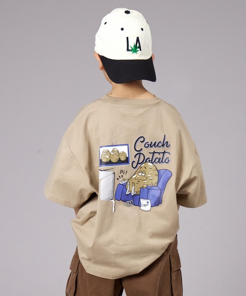 PAIRMANON STREET(ペアマノンストリート)の「【PAIRMANON STREET】オリジナル バック プリント 半袖 Tシャツ(Tシャツ/カットソー・キッズ・ホワイト/イエロー系その他/ベージュ系その他/ピンク系その他/ホワイト系その他2/ホワイト系その他3/ホワイト系その他4/ブラック系その他4/ブラック系その他5/カーキ/ブラック系その他2/ブラック系その他3/ベージュ系その他2/ベージュ系その他3/パープル系その他2/ブラック系その他/ホワイト系その他/イエロー/グリーン系その他/パープル系その他・140/150/160/90/100/110/120/130)」の11枚目の写真