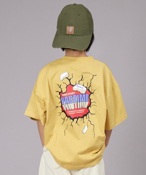 PAIRMANON STREET(ペアマノンストリート)の「【PAIRMANON STREET】オリジナル バック プリント 半袖 Tシャツ(Tシャツ/カットソー・キッズ・ホワイト/イエロー系その他/ベージュ系その他/ピンク系その他/ホワイト系その他2/ホワイト系その他3/ホワイト系その他4/ブラック系その他4/ブラック系その他5/カーキ/ブラック系その他2/ブラック系その他3/ベージュ系その他2/ベージュ系その他3/パープル系その他2/ブラック系その他/ホワイト系その他/イエロー/グリーン系その他/パープル系その他・140/150/160/90/100/110/120/130)」の19枚目の写真