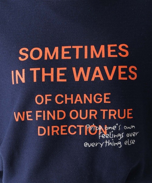 LEPSIM(レプシィム)の「12ゲージプリントロゴプルオーバー 323290(ニット/セーター・レディース・ネイビー/アイボリー/グリーン・FREE)」の6枚目の写真