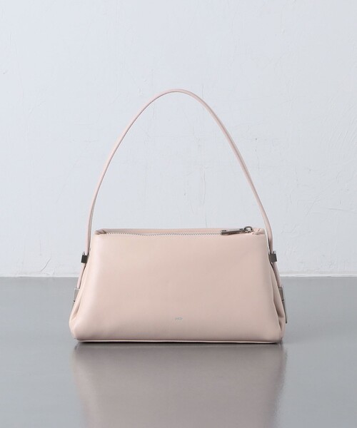 OSOI(オソイ)の「<OSOI>PILLOW MINI バッグ PINK(ショルダーバッグ・レディース・ライトピンク・FREE)」の4枚目の写真