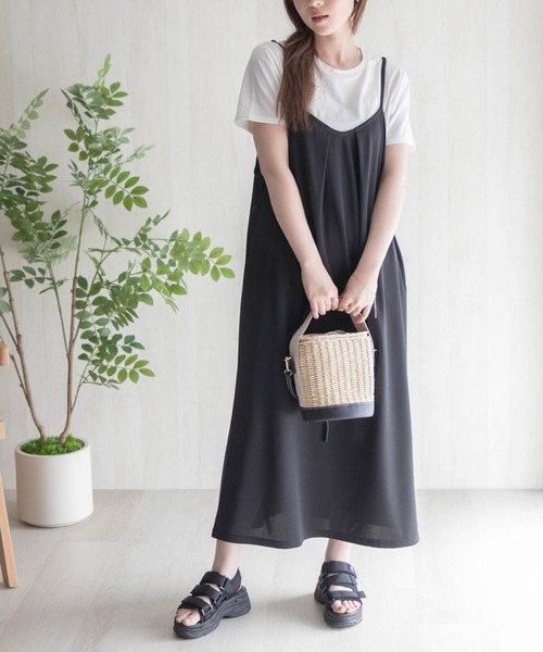 NAVY(ネイビー)の「nAvy ポリツイルキャミワンピースアンサンブル(ワンピース・レディース・ブルー/ブラック/ベージュ・M/L)」の1枚目の写真