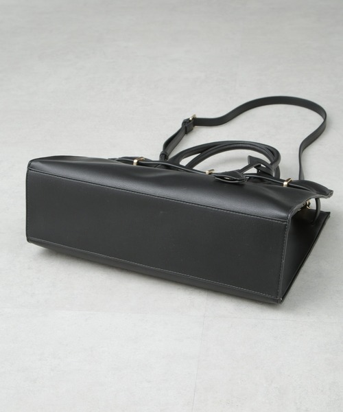 NANO universe（ナノユニバース）の「ターンロックベルトビッグトートバッグ（トートバッグ・レディース・ブラック/ベージュ・FREE）」の8枚目の写真