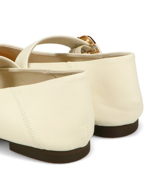 WA ORiental TRaffic(ダブルエーオリエンタルトラフィック)の「配色バックル柔らかフラットパンプス/52118(パンプス・レディース・ホワイト/ブラック/グリーン・41/39/38/40/42/34/37/36/35)」の8枚目の写真