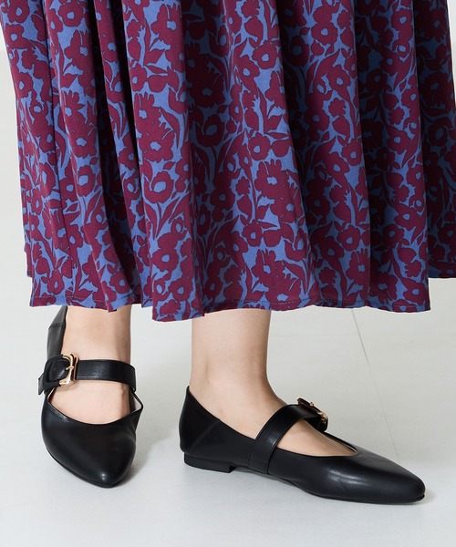 WA ORiental TRaffic(ダブルエーオリエンタルトラフィック)の「配色バックル柔らかフラットパンプス/52118(パンプス・レディース・ホワイト/ブラック/グリーン・41/39/38/40/42/34/37/36/35)」の18枚目の写真