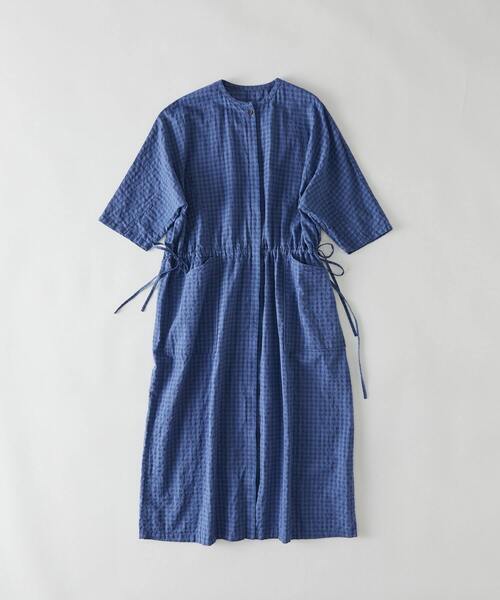 conges payes ADIEU TRISTESSE（コンジェ ペイエ アデュートリステス）の「【FAVE】パッチポケット前あきワンピース（ワンピース・レディース・オフホワイト/ブルー/ブラウン・38）」の3枚目の写真