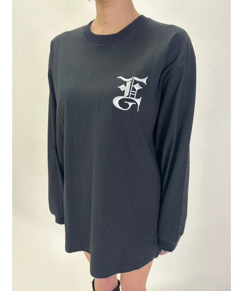 EGOIST(エゴイスト)の「BIG EG刺繍ユニセックスロンT(Tシャツ/カットソー・レディース・ブラック/ホワイト/ネイビー・FREE)」の9枚目の写真