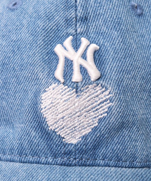 MLB Korea（エムエルビーコリア）の「(GKT)【MLB】Korea ハート 刺繍 メジャーリーグ デニム キャップ（キャップ・レディース・インディゴブルー/ライトインディゴブルー・FREE）」の4枚目の写真
