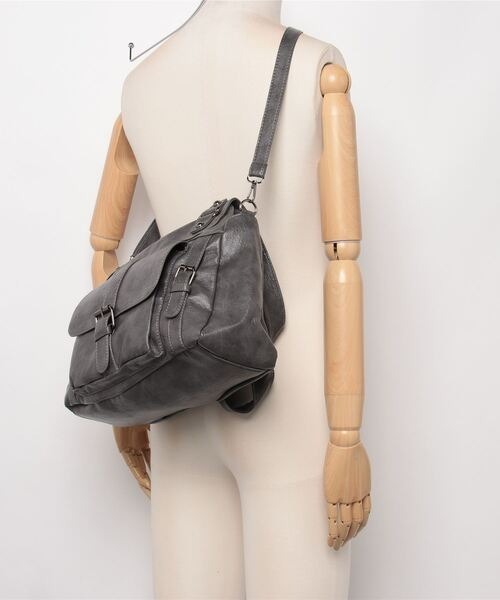 gossip!ロサンゼルス(ゴシップロサンゼルス)の「Y2K風 レトロ アウトポケット ショルダーバッグ 2WAY/A4対応大容量(ショルダーバッグ・レディース・ライトグレー/ワイン/ブラウン/インディゴブルー/グレー/ブラック・FREE)」の10枚目の写真