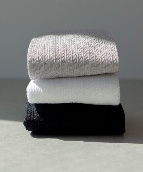 green label relaxing（グリーンレーベルリラクシング）の「＜MAEE＞コンプレッション ソックス（コットンシアー）（ソックス/靴下・レディース・グレー/ホワイト/ブラック・FREE）」の7枚目の写真