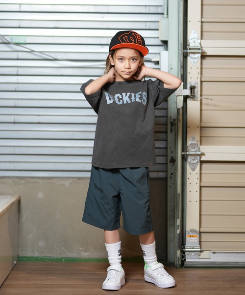 Dickies（ディッキーズ）の「Dickies/ディッキーズ DK MS ｱｰﾁﾛｺﾞ PRINT S/S T キッズ Tシャツ 81220300（Tシャツ/カットソー・キッズ・ホワイト/グリーン/ブラック・160cm/150cm/140cm/130cm）」の6枚目の写真