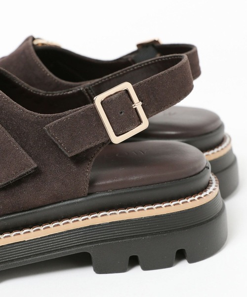 BAYFLOW（ベイフロー）の「[着脱簡単♪]ダブルバックルサンダル（サンダル・レディース・ベージュ/ブラウン・MEDIUM/LARGE）」の19枚目の写真