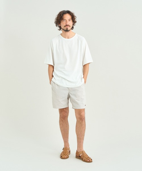 NANGA(ナンガ)の「DRY MIX RAGLAN SLEEVE TEE/ドライミックスラグランスリーブティー(Tシャツ/カットソー・メンズ・ブラック/ターコイズブルー/ホワイト/グリーン・S/M/L/XL)」の14枚目の写真
