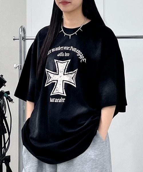 Figments（フィグメンツ）の「クロスビッグＴ（Tシャツ/カットソー・レディース・ブラック/ホワイト・FREE）」の14枚目の写真