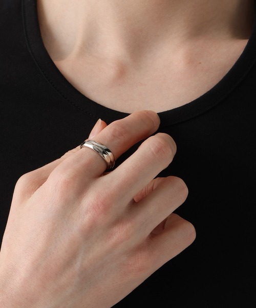 HARE(ハレ)の「【MADE IN JAPAN】DOUBLE-RING(HARE)(リング・メンズ・シルバー・FREE)」の1枚目の写真