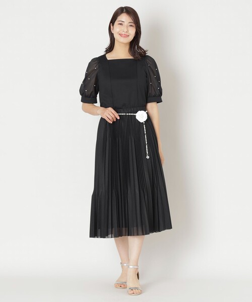 TO BE CHIC(トゥー ビー シック)の「シアーマルチプリーツ スカート(スカート・レディース・ブラック/オフホワイト・40/42/38)」の8枚目の写真