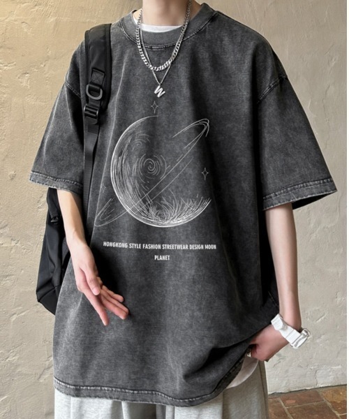SHEPP(シープ)の「【UNISEX】ムーンプリントピグメントT ハーフスリーブ(Tシャツ/カットソー・メンズ・ベージュ/ブラック/ピンク/パープル・XL/L)」の1枚目の写真
