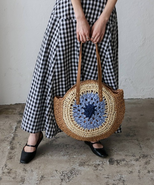 VitaFelice（ヴィータフェリーチェ）の「ペーパーブレードサークルバッグ　トートバッグ かごバッグ ビッグトート（かごバッグ・レディース・ブルー/ピンク/ブラウン/パープル・FREE）」の7枚目の写真