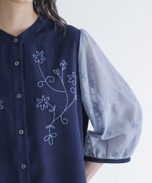 somari imagination(ソマリ イマジネーション)の「シアースリーブ刺繍ブラウス(シャツ/ブラウス・レディース・ライトベージュ/ネイビー・2/1)」の21枚目の写真