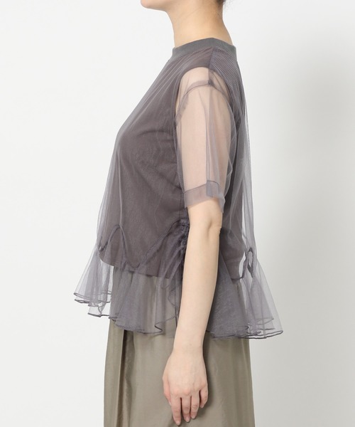 mysty woman（ミスティウーマン）の「チュールレイヤードT 575219（Tシャツ/カットソー・レディース・ブラック/オフホワイト/チャコールグレー・FREE）」の15枚目の写真