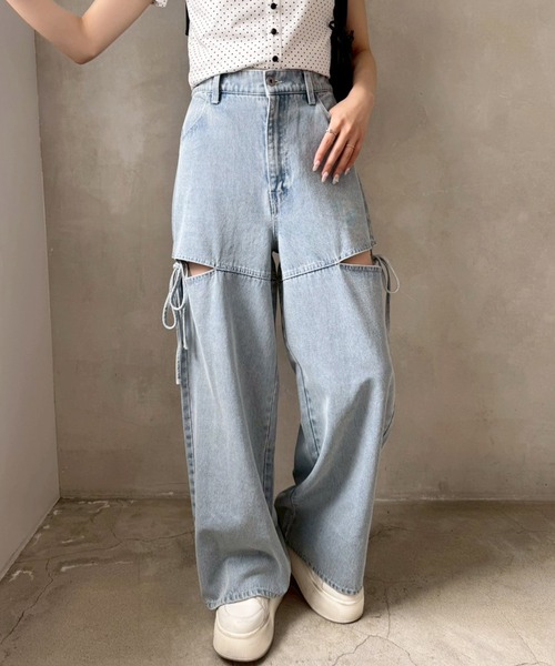 one after another NICE CLAUP（ワンアフターアナザーナイスクラップ）の「SSサイズ追加【ウエストサイズ調整可能】カットアウトリボンワイドデニムパンツ／SMサイズ（デニムパンツ・レディース・ライトブルー/ブルー系その他/ブラック・SMALL/MEDIUM/X-SMALL）」の7枚目の写真