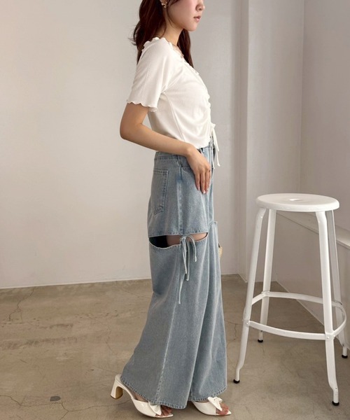 one after another NICE CLAUP（ワンアフターアナザーナイスクラップ）の「SSサイズ追加【ウエストサイズ調整可能】カットアウトリボンワイドデニムパンツ／SMサイズ（デニムパンツ・レディース・ライトブルー/ブルー系その他/ブラック・SMALL/MEDIUM/X-SMALL）」の15枚目の写真