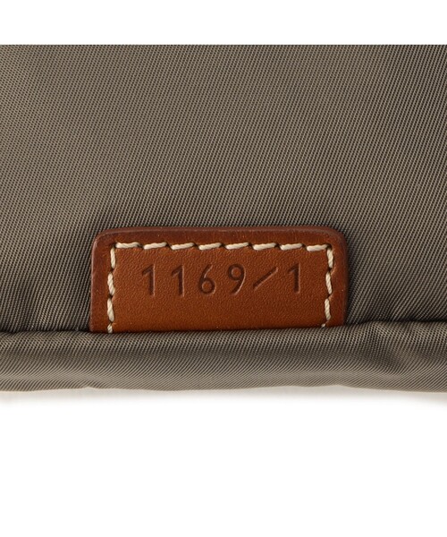 Felisi（フェリージ）の「Felisi（フェリージ） ストラップ付きマルチケース 1169/1/DS（その他小物・メンズ・ブルー系その他/グレイッシュベージュ/ブラック・FREE）」の12枚目の写真