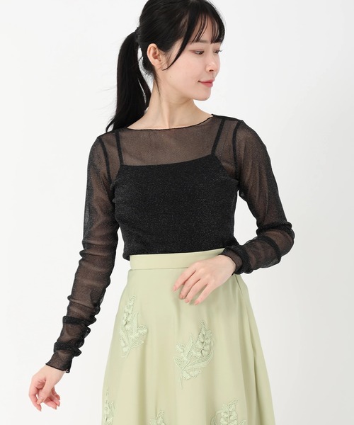 STRAWBERRY-FIELDS(ストロベリーフィールズ)の「ナイロンラメチュール_ラメチュールトップス(Tシャツ/カットソー・レディース・ベージュ/グレー/ブラック・2)」の2枚目の写真