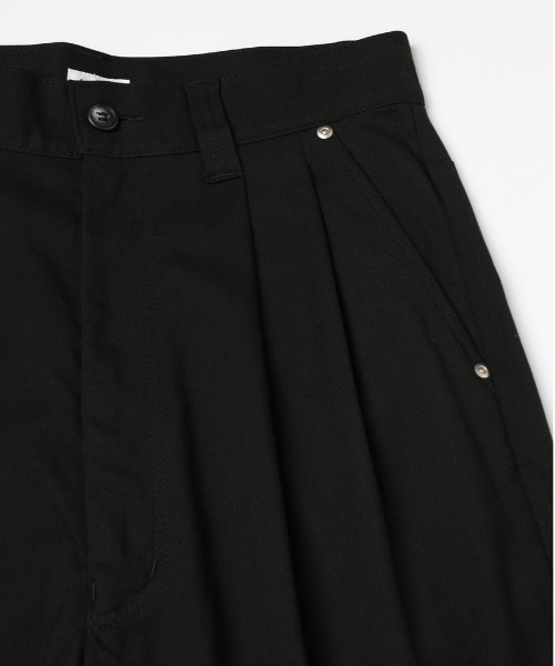 Jieda(ジエダ)の「TWO TUCK SLACKS(スラックス・メンズ・ブラック/グレー・1/2)」の6枚目の写真