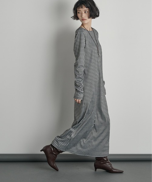 THE YOn（ザヨン）の「フィンガーホールチェックワンピース（ワンピース・レディース・ブラウン/ブラック・FREE）」の2枚目の写真