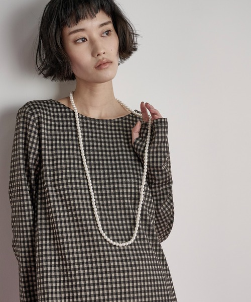 THE YOn（ザヨン）の「フィンガーホールチェックワンピース（ワンピース・レディース・ブラウン/ブラック・FREE）」の16枚目の写真