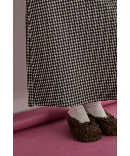 THE YOn（ザヨン）の「フィンガーホールチェックワンピース（ワンピース・レディース・ブラウン/ブラック・FREE）」の15枚目の写真