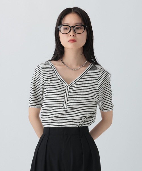 LEPSIM(レプシィム)の「テレコヘンリーネック5分袖 579278(Tシャツ/カットソー・レディース・ブラック/ブラウン/ブラック×ホワイト・FREE)」の10枚目の写真