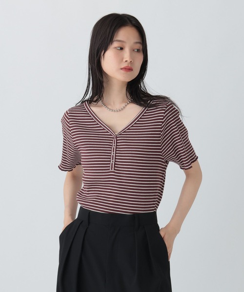 LEPSIM(レプシィム)の「テレコヘンリーネック5分袖 579278(Tシャツ/カットソー・レディース・ブラック/ブラウン/ブラック×ホワイト・FREE)」の16枚目の写真