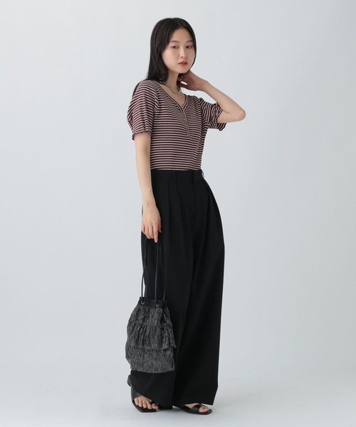 LEPSIM(レプシィム)の「テレコヘンリーネック5分袖 579278(Tシャツ/カットソー・レディース・ブラック/ブラウン/ブラック×ホワイト・FREE)」の21枚目の写真